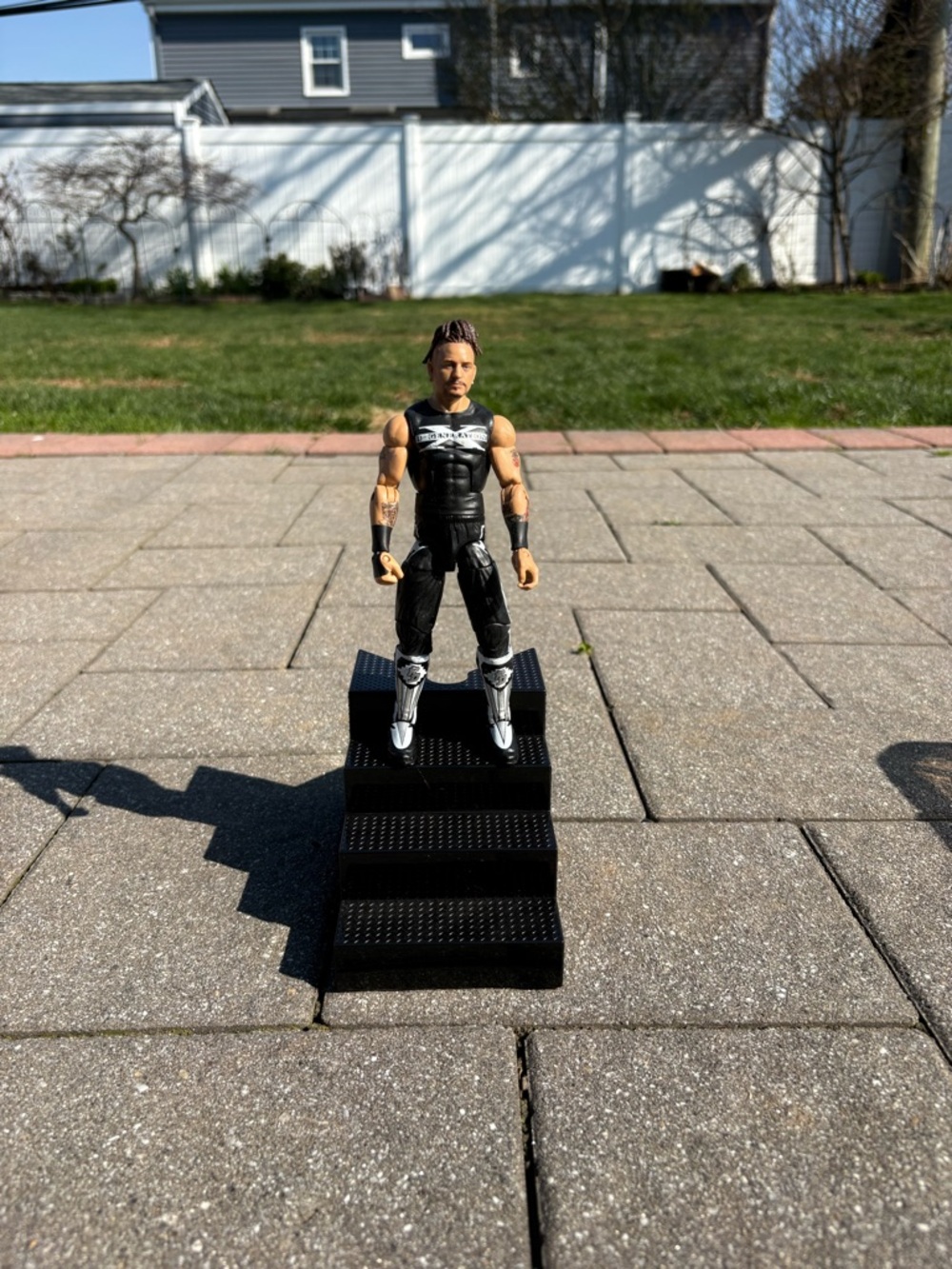 4 wwe action figures - Picture 2 of 4